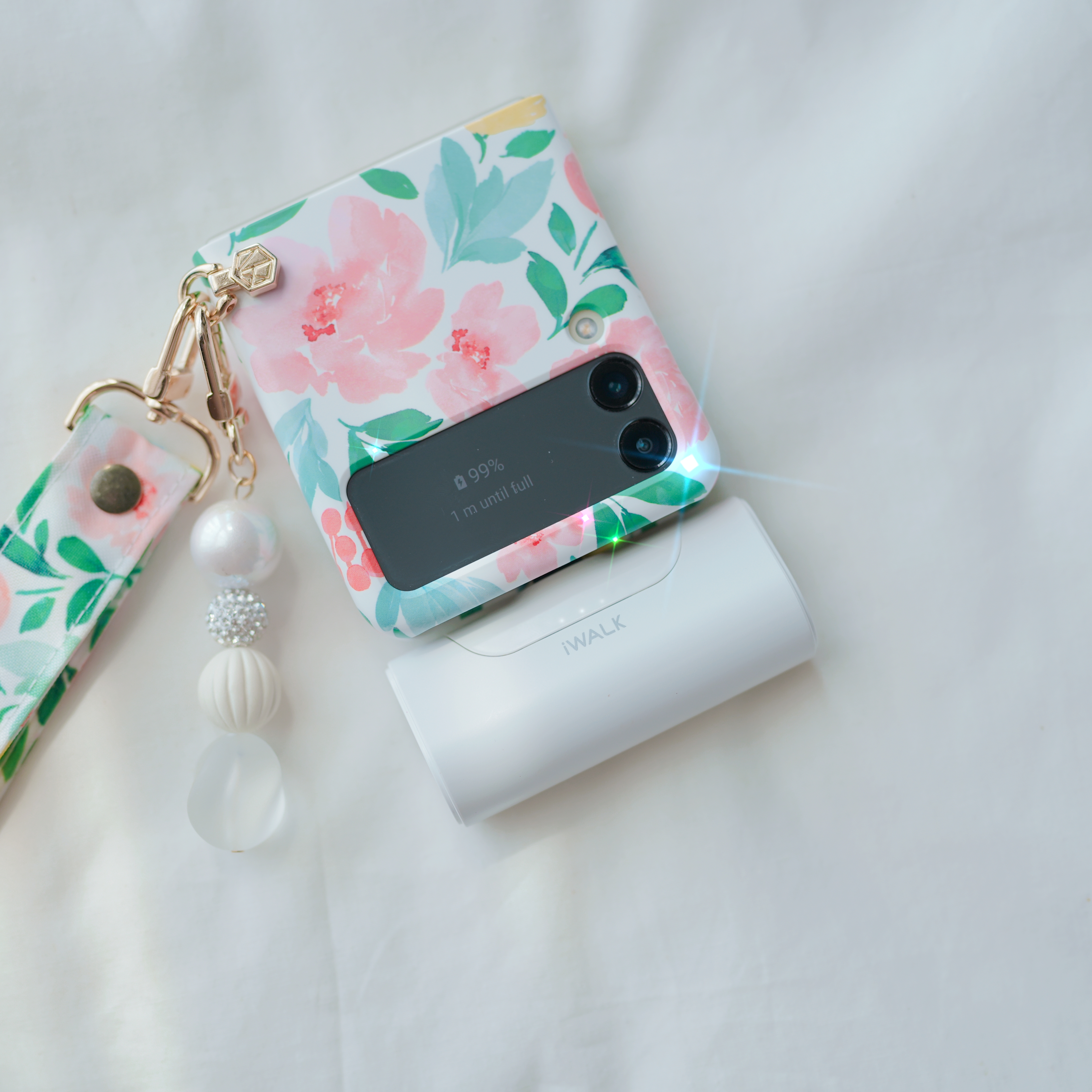 แบตสำรองน้องจิ๋ว iWALK พกง่าย ไร้สาย | Kirari Gadget